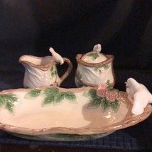 VINTAGE CERAMIC CREAM &amp; SUGAR SET WITH DISH SERVING TRAY W/BIRDS ROSES LN - $13.99