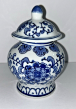 Vintage Seymour Mann China Blue Fine Porcelain Blue &amp; White Lidded Jar 6” - $20.33