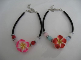 Mele Velvet Fimo Clay Bracelet Plumeria Flower Set of 2  Rust  &amp; Pink - £8.79 GBP