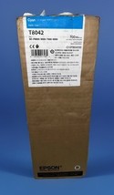 Genuine Epson T8042 Cyan 700ml Ink Cartridge OEM - €49,42 EUR