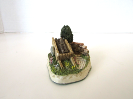 David Winter Cameos Greenwood Wagon Sculpture 1991 John Hine Ltd GB 1.25&quot;h - $146.69 MXN