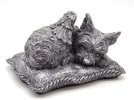 Yorkie Dog Memorial Urn - $3,043.93 MXN