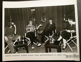 KRIS KRISTOFFERSON  :( ORIGINAL VINTAGE RECORD PROMO PHOTO) CLASSIC PHOTO - $2,287.89 MXN