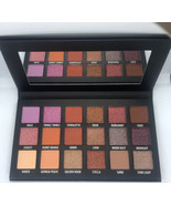 KAB Cosmetics DAY+NIGHT Eyeshadow Palette, 18 Colors MSRP $52, New, Free... - £8.46 GBP