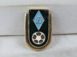 Vintage Soviet Soccer Pin - Dynamo Moscow Golden Soccer Ball - Stamped Pin  - $20.45 CAD