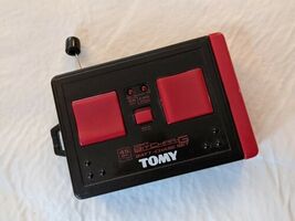 2001 Tomy Bit Char-G Chase Set 57 MHz Toy Car Remote Control Red Working - $25.97