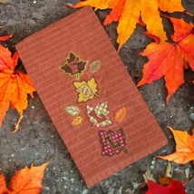 FALL Spell Out Tea Towel Embroidered Kitchen Patchwork Terry Cloth Decor Rust  - £7.73 GBP