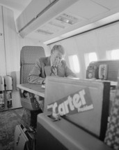 Jimmy Carter works aboard Peanut One campaign airplane 1976 Photo Print - £6.88 GBP+