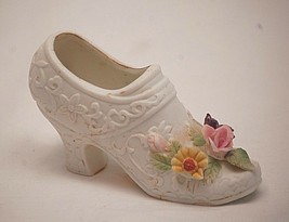 Old Vintage Mini Lefton Shoe w Purple Pink Yellow Flowers KW299 Shadow Box b - $9.89