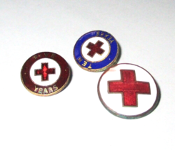 British WWII Era Red Cross Pin Lot - £9.57 GBP