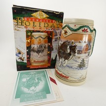 1996 Budweiser Holiday Stein Christmas beer mug American Homestead Vintage ZXKJV - £12.01 GBP