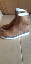 Universal Thread Women&#39;s Chestnut Brown Callah Pull-On Boots Size 9 - New - $14.01