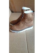 Universal Thread Women&#39;s Chestnut Brown Callah Pull-On Boots Size 9 - New - $19.16 CAD