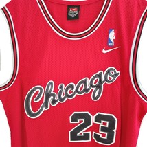 Michael Jordan Signed Autograpfed #23 Chicago Bulls Jersey Red - COA - £627.78 GBP