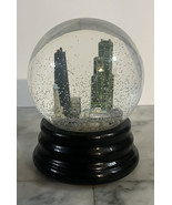 Saks Fifth Avenue Chicago Famous Landmarks Musical Snow Globe Sears Hanc... - $77.42 CAD