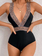 Sexy Lace Splicing Backless One Piece Swimsuit - £28.89 GBP