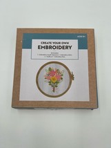 Create Your Own Embroidery Kit Floral Bouquet NWT - $2.69