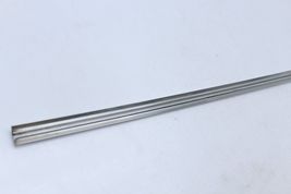 08-16 VOLVO XC70 RIGHT PASSENGER SIDE QUARTER GLASS LOWER TRIM MOLDING Q4460 image 11