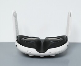 Meta Quest 3 512GB VR Headset Only - White image 6