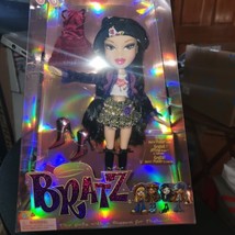 NEW Bratz Kumi Fashion Doll with 2 Outfits &amp; Poster - £15.42 GBP