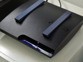 Sony PlayStation 3 Flat Surface Top Stand PS3 Airflow Spacers Console St... - £7.97 GBP
