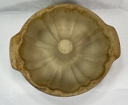 Fluted Bundt Pan Pampered Chef Family Heritage Collection Stoneware 10&quot; - $18.56