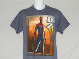 Men&#39;s Spiderman T-Shirt Size Large X-Large Short Sleeve Marvel Comics Movie - $13.42