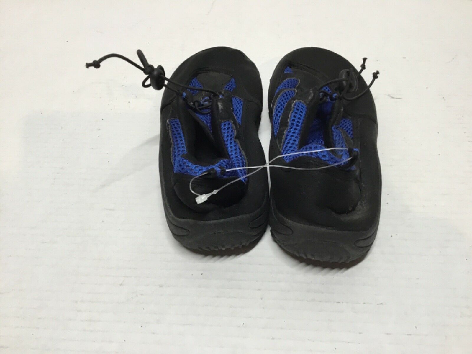 Sand N Sun Black And Blue Water Shoes Size 4 and 50 similar items