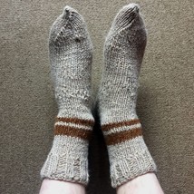 Alpaca Socks - Soft Warm Hand Knit Fair Trade Unisex Gray Alpaca Crew Socks - £28.96 GBP