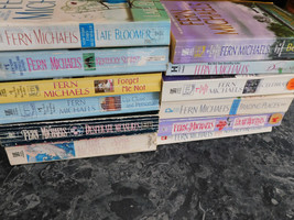 Fern Michaels lot of 12 Contemporary Romance Paperbacks - £18.87 GBP