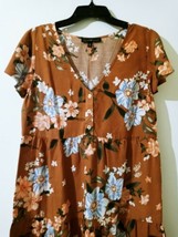 Derek Heart Juniors Orange Floral S/Sleeve Henley Neck open Buttons dres... - $16.50