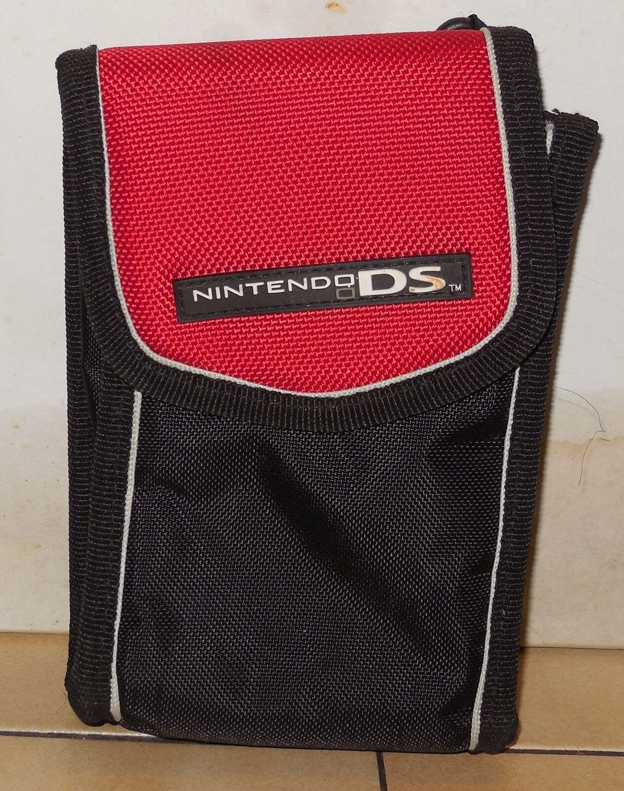 Primary image for Nintendo DS Red Carrying Case