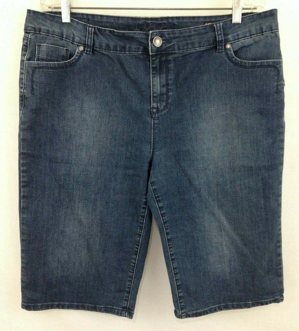 Buffalo David Bitton Mid Rise Samuella Bermuda Women&#39;s Denim Blue Jean S... - $7.92