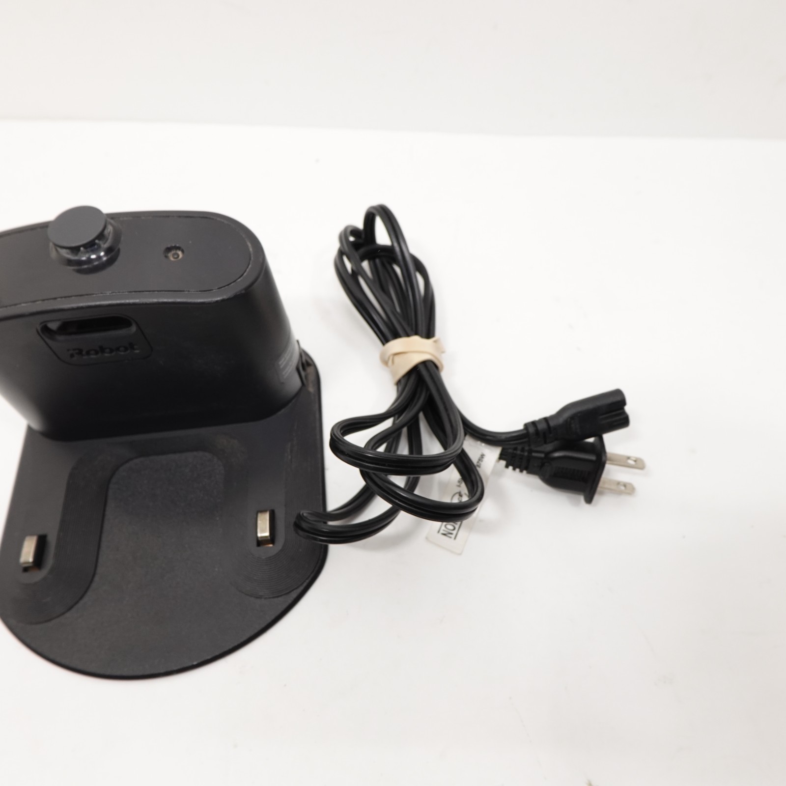 iRobot Roomba Home Base Charging Dock 17070 Fits Series 500 /600 /700 /800 /900 Item image 3