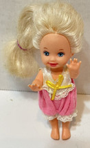 VTG 1994 Mattel Kelly Barbie Little Baby Sister Jointed Doll 4.75&quot; Blonde - £12.40 GBP
