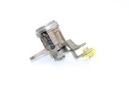 00-05 TOYOTA CELICA Ignition Switch Lock Cylinder W/ Key Set F2073 image 10