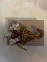 AVON Fall Cornucopia Pin Silk Flowers 1992 New in Original box - $7.70