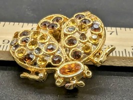 Vintage Queen Bee gold tone Brooch Pin amber  Rhinestones - £7.70 GBP