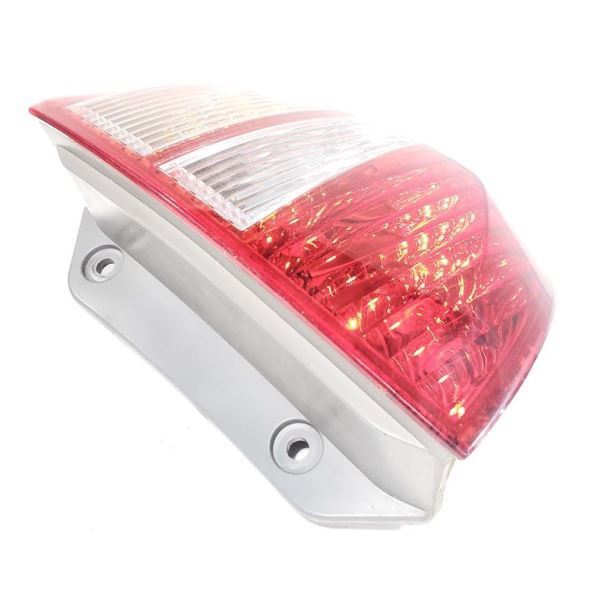 Pair Of Tail Lights P1390 OEM 2002 2003 2004 Isuzu Axiom Item image 7