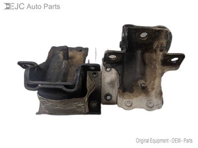 Motor Mounts Pair For 11-20 Chevrolet Express 3500  6.0 21998156 RWD - $44.50