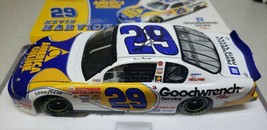 Monte Carlo 1:24 Scale Limited Edition Kevin Harvick 2001 America Online 1/5004 - £20.38 GBP