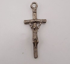 Religioso Jesús Cruz Crucifijo Tono Plateado de Colgante - £22.73 GBP