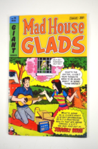 Riverdale TV Series Prop Comic Book Mad House Glads 10 Giant Fawcett Archie - £113.88 GBP