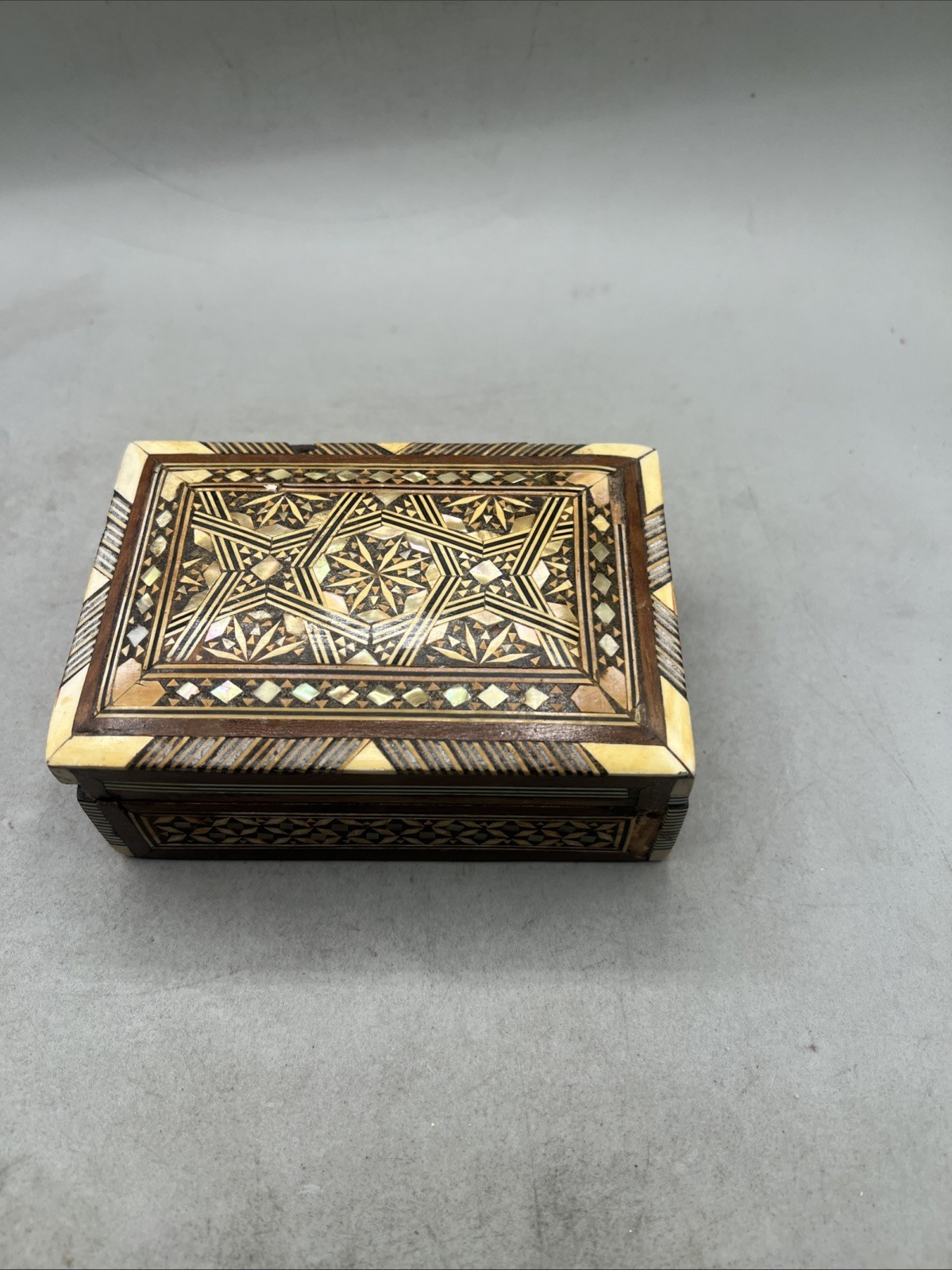 Vtg Wooden Inlay Marquetry Hinged Trinket Jewelry Box Abalone Mother of ... - $19.79