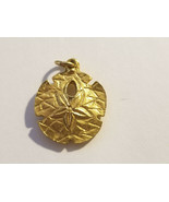 Gold Sand Dollar Pendant Charm 1/2&quot; surfer ocean beach Jewelry - $12.26 CAD