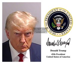 President Donald Trump Mugshot Presidential Seal Autographed 8X10 Photograph - £6.67 GBP