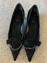 Vintage GUCCI Black Suede Heels Pumps GG Monogram Logo Charm US 9 - £162.96 GBP