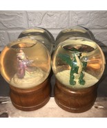 Lot Of 4 LEFTON Musical Camelot Chariots Fire  Snow Globes RARE Wizards ... - $3,263.59 MXN