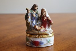 Vintage Nativity Scene Trinket Pill Box Hinged Christmas Christian Baby ... - $264.68 MXN