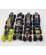 Lot Of 12 1:64 Scale Hot Wheel Monster Jam Monster Trucks Grave Digger Z... - $1,308.40 MXN
